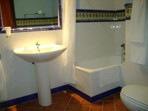 Santa Cruz Hotel Los Palacios Y Villafranca Eksteriør billede